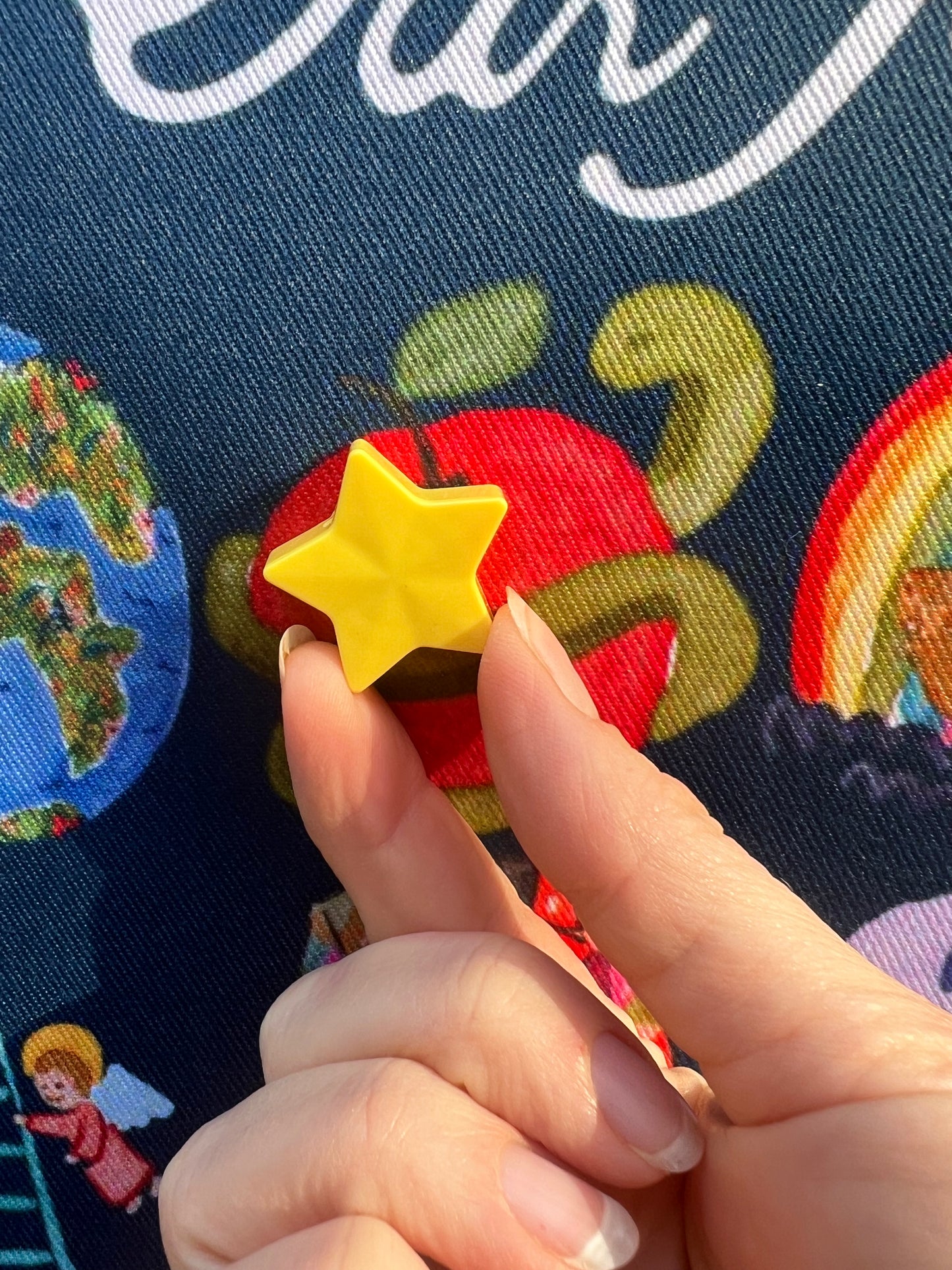 Jesse Tree Pennant banner + Tracker Magnet